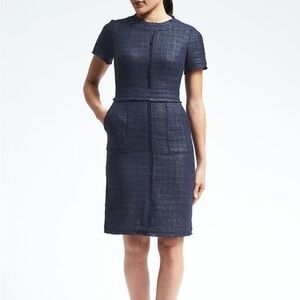 EUC Super Cute Banana Republic tweed Navy Blue sheath Dress
